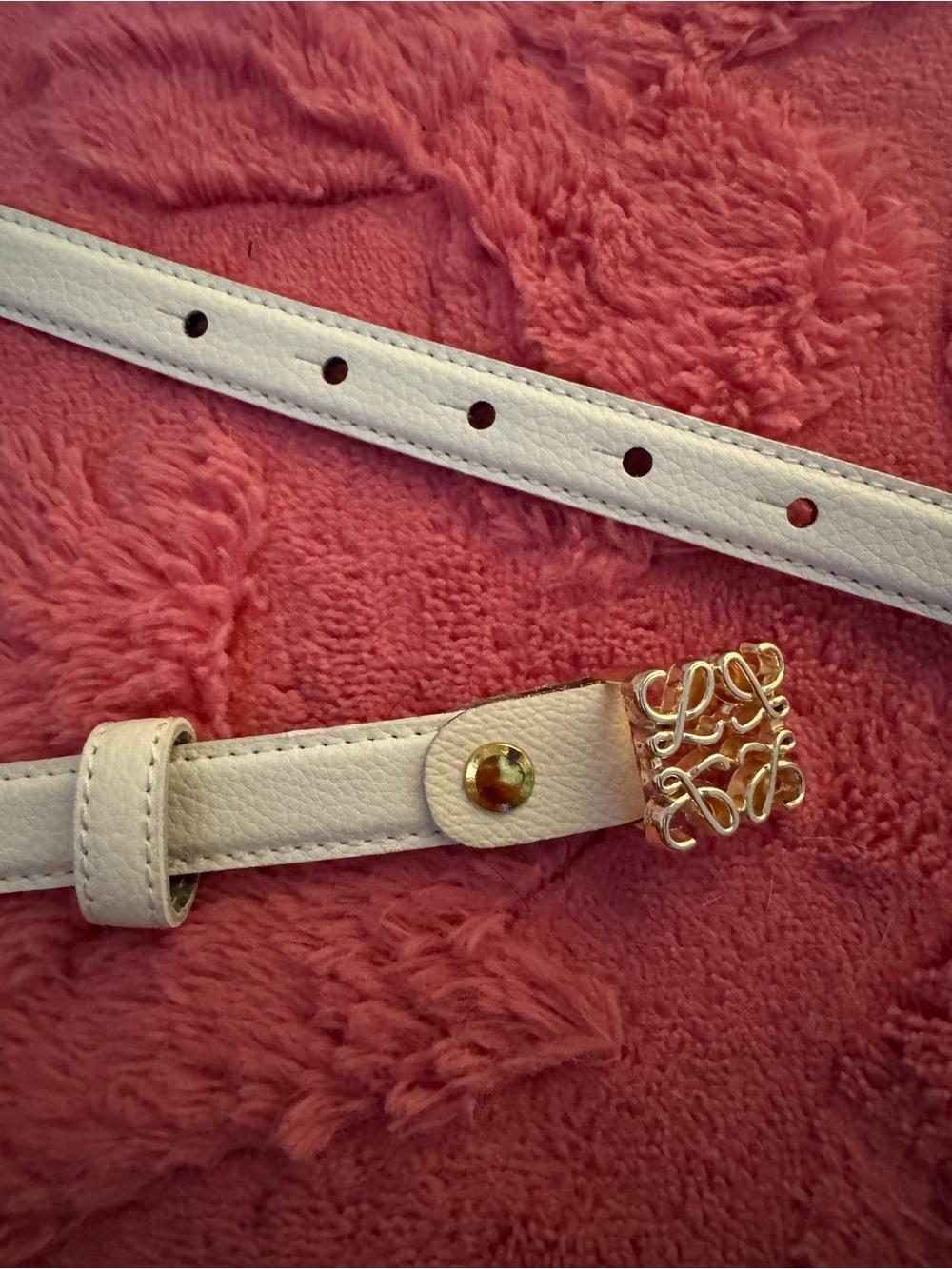 White LOWE Leatherette Women's Belt with Gold Filigree Buckle